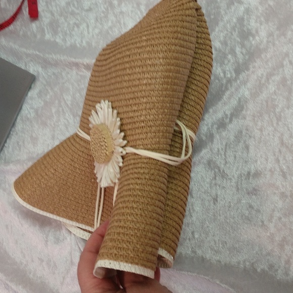 Floppy Hat With Flower Neutral 2-tone Boho Casual Country Vacation Minimalist - Picture 15 of 17